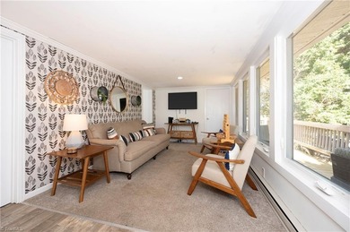 This is the cutest lake front home that has hit the market! - photo 25