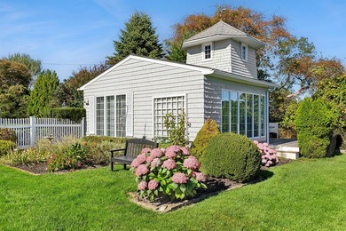 One of the first things you'll notice about this property is - photo 27