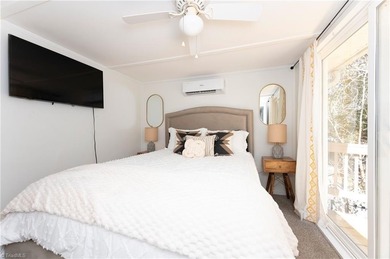 This is the cutest lake front home that has hit the market! - photo 34