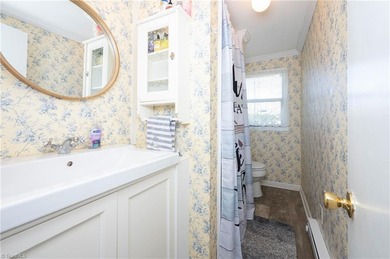 This is the cutest lake front home that has hit the market! - photo 37