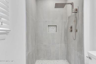Welcome to this beautifully renovated Melville model in the - photo 41