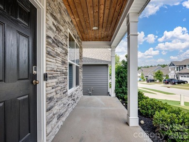 Additional listing photo 3