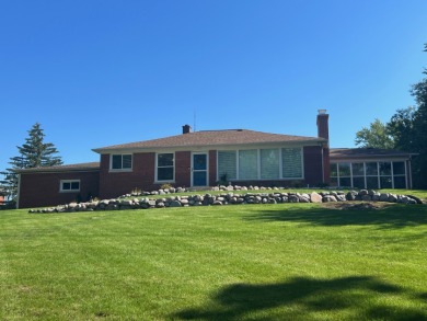 Lake Home Sale Pending in Antioch, Illinois