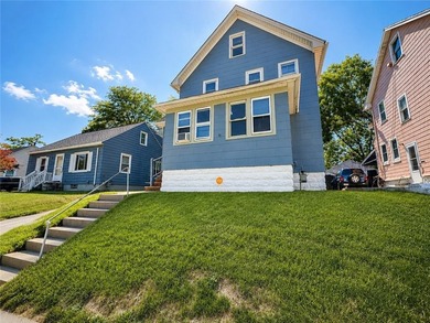 Calling all investors and owner-occupants! Don't miss this - photo 3
