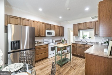Welcome to comfortable, low maintenance living in Houston - photo 6