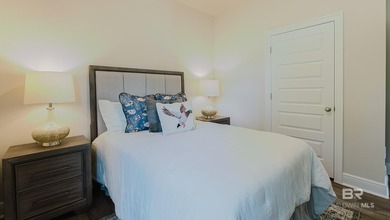Welcome to 13681 Redhead Lane in Tealwood Estates, where - photo 5