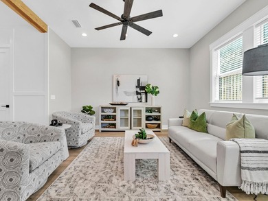 Welcome to The Oaks, a charming neighborhood nestled in the - photo 9