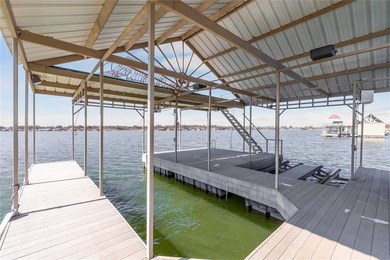 Lakefront Luxury Awaits at Deepwater Estates. Experience the - photo 19