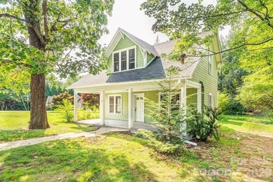 A rare opportunity awaits near coveted Beaver Lake! This - photo 1