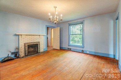 A rare opportunity awaits near coveted Beaver Lake! This - photo 2