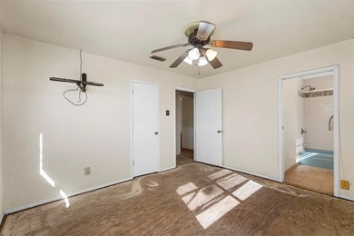LOCATION!! LOCATION!! LOCATION!! Perfect investment property - photo 33