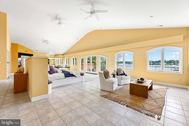Exceptional residence commanding over half an acre of pristine - photo 33
