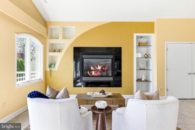 Exceptional residence commanding over half an acre of pristine - photo 36