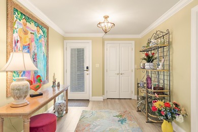 Stunning lakefront with Bay views. Experience standalone privacy - photo 3