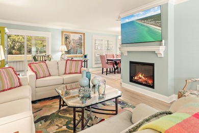 Stunning lakefront with Bay views. Experience standalone privacy - photo 6