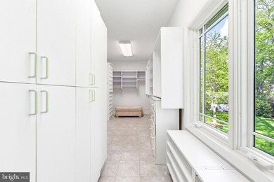 Exceptional residence commanding over half an acre of pristine - photo 46
