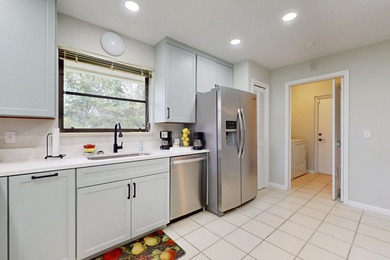 Golfer's Paradise in One of Martin County's Most Exclusive Golf - photo 47