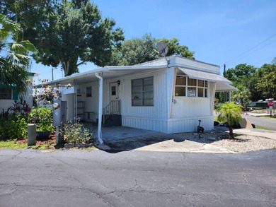 (private lake, pond, creek) Home For Sale in Lakeland Florida