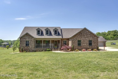 Lake Home For Sale in Harriman, Tennessee