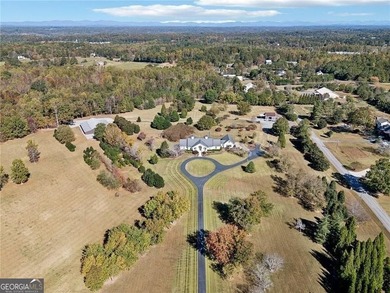 Once in a lifetime opportunity to own a picturesque property - photo 3