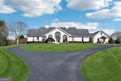 Once in a lifetime opportunity to own a picturesque property - photo 9