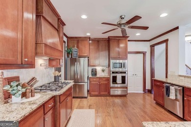 Four-sided brick home on a quiet cul-de-sac golf course lot - photo 12