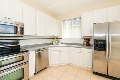 Beautiful home in Lake Forest at St Lucie West with lovely Lake - photo 12