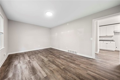 Welcome to 358 Glide Street, Rochester, NY-a rare opportunity to - photo 7