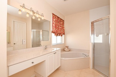 Beautiful home in Lake Forest at St Lucie West with lovely Lake - photo 18
