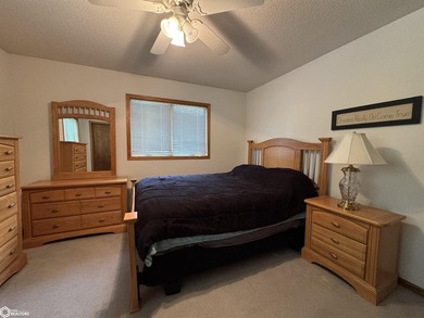 This one has it ALL! Enjoy quiet cul-de-sac living with room for - photo 20