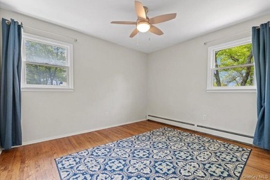 Welcome to Miller Place! This spacious 4-bedroom colonial offers - photo 23