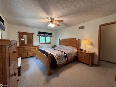 This one has it ALL! Enjoy quiet cul-de-sac living with room for - photo 23