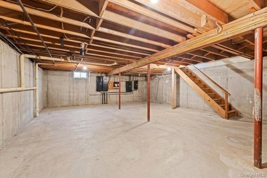 Welcome to Miller Place! This spacious 4-bedroom colonial offers - photo 30