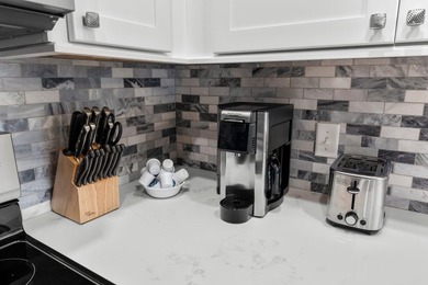 Located in Seagrove Highlands, a newer residential community in - photo 9