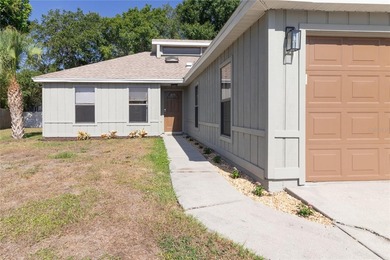 Welcome home to this beautifully updated 3-bedroom, 2-bath - photo 5