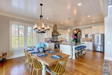 Enjoy the sanctuary & security of a private island with only 4 - photo 12