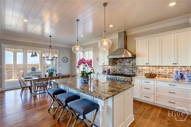 Enjoy the sanctuary & security of a private island with only 4 - photo 13