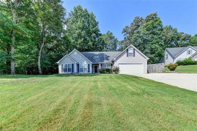 Move-In Ready Ranch Beauty with Room for Everything including - photo 4
