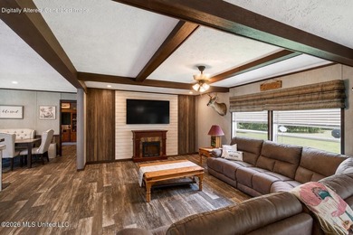 Escape to your own private outdoor paradise with this 3-bedroom - photo 19