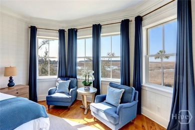 Enjoy the sanctuary & security of a private island with only 4 - photo 21