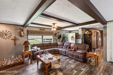 Escape to your own private outdoor paradise with this 3-bedroom - photo 22
