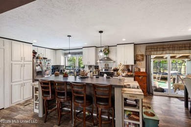 Escape to your own private outdoor paradise with this 3-bedroom - photo 26