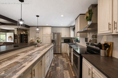 Escape to your own private outdoor paradise with this 3-bedroom - photo 29