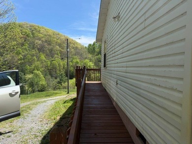 This charming 2-bedroom, 1-bath home offers low-maintenance - photo 29