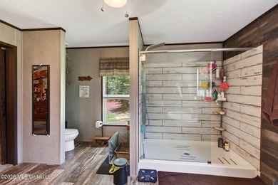 Escape to your own private outdoor paradise with this 3-bedroom - photo 38