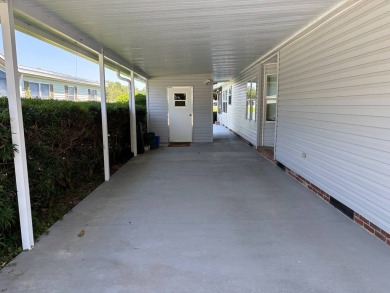 (private lake, pond, creek) Home For Sale in Ormond Beach Florida