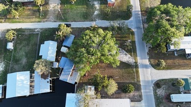 Experience the best of Suwannee, FL waterfront living with this - photo 6