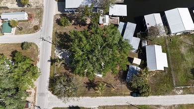 Experience the best of Suwannee, FL waterfront living with this - photo 10