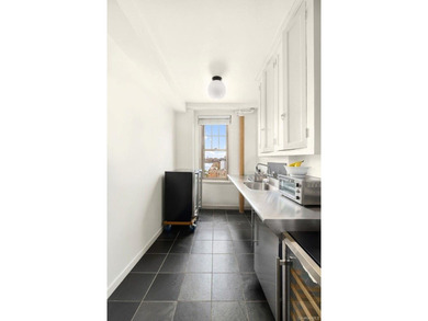 Located in one of the West Village's most coveted pre-war - photo 2