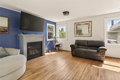 Welcome to 464 Harwick Road in Irondequoit NY! This charming - photo 18